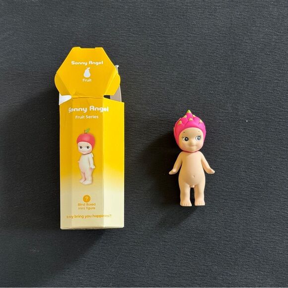 Sonny Angel Fruit Series Collectible Figure Dragonfruit - Picture 1 of 6